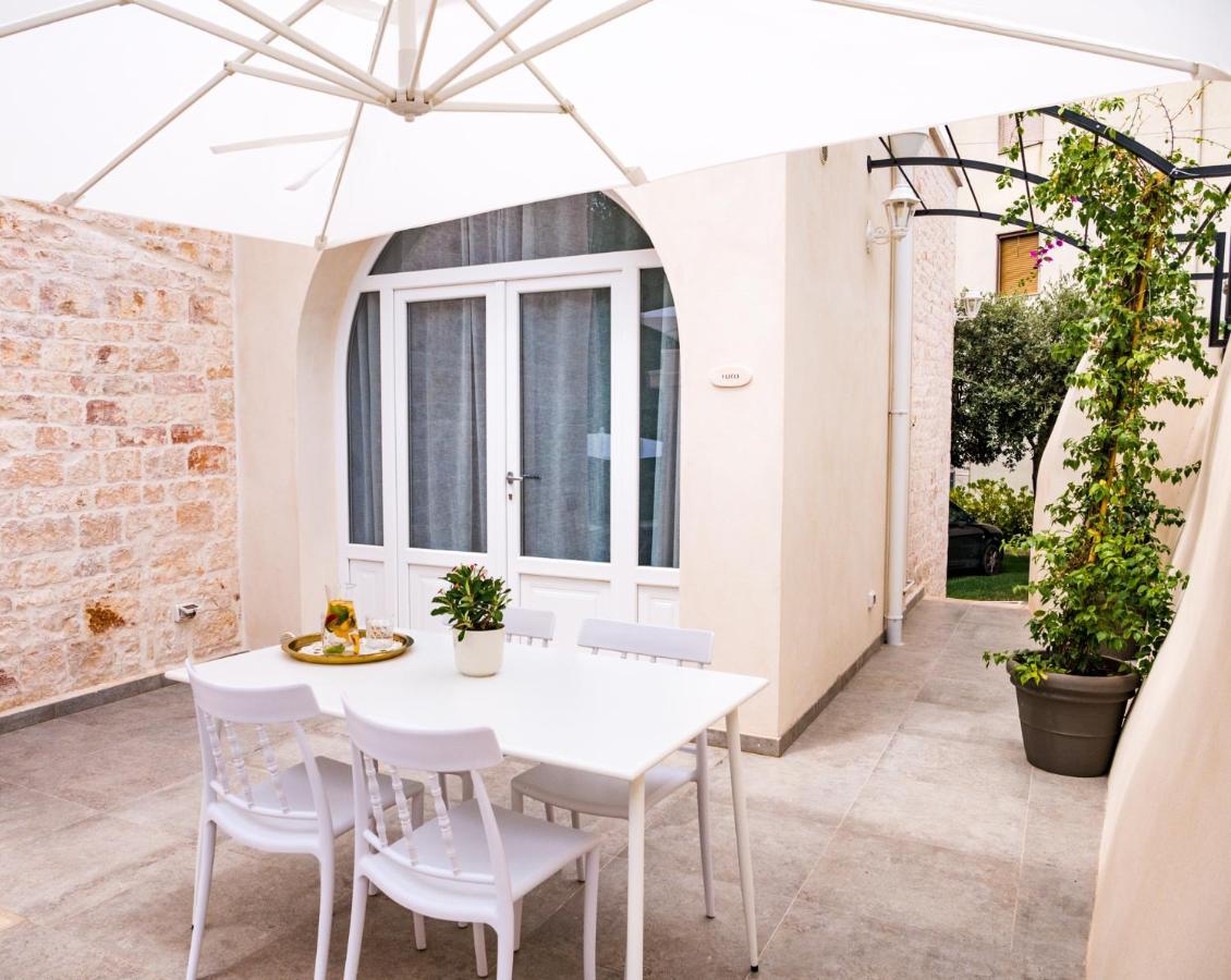 Villa Aurelia Suites And Apartments Locorotondo Exteriör bild